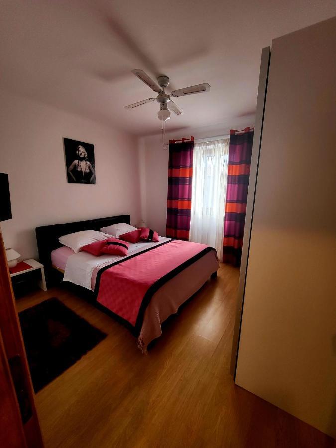 Apartment Lorna & Igor Zuvic Omišalj Esterno foto